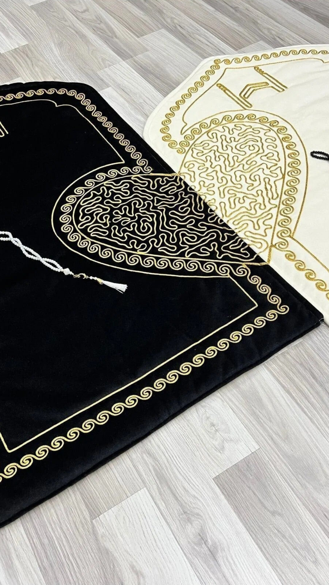 Premium Kalpli Seccade İşlemeli Kabartmalı