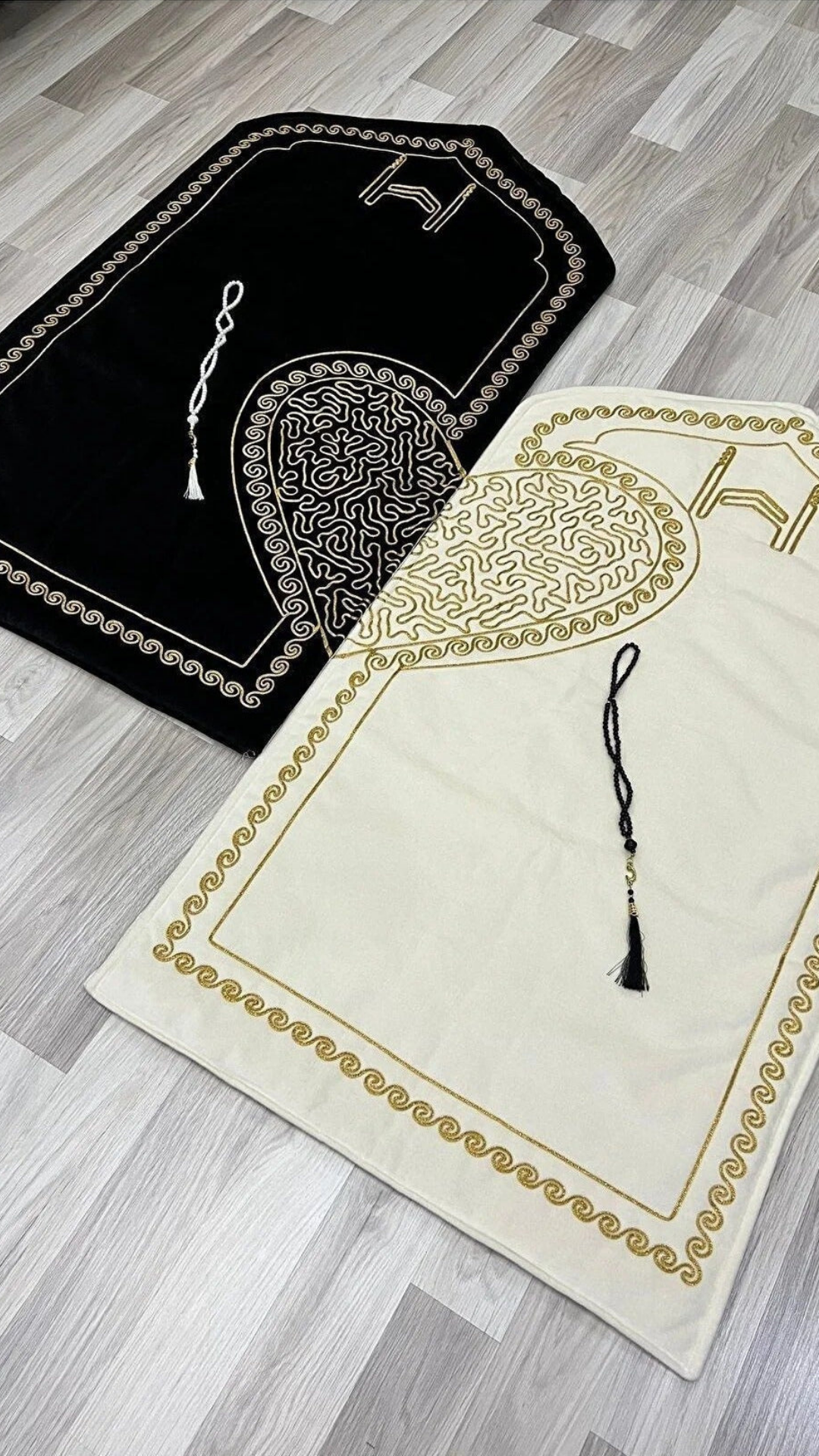 Premium Kalpli Seccade İşlemeli Kabartmalı